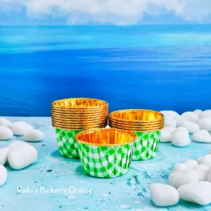 Cupcake Liners Gold Foil Checked Green