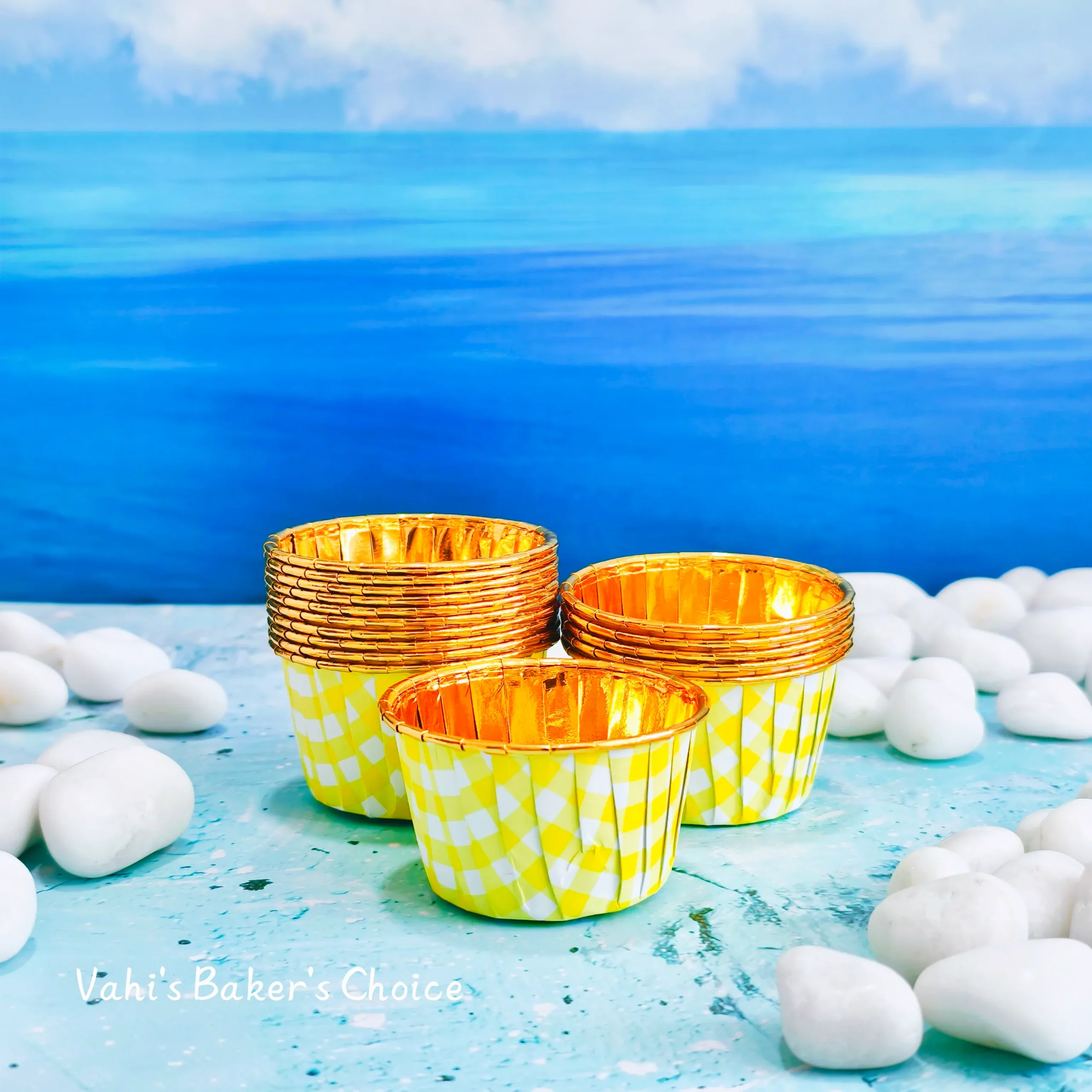 Cupcake Liners Gold Foil Checked Yellow