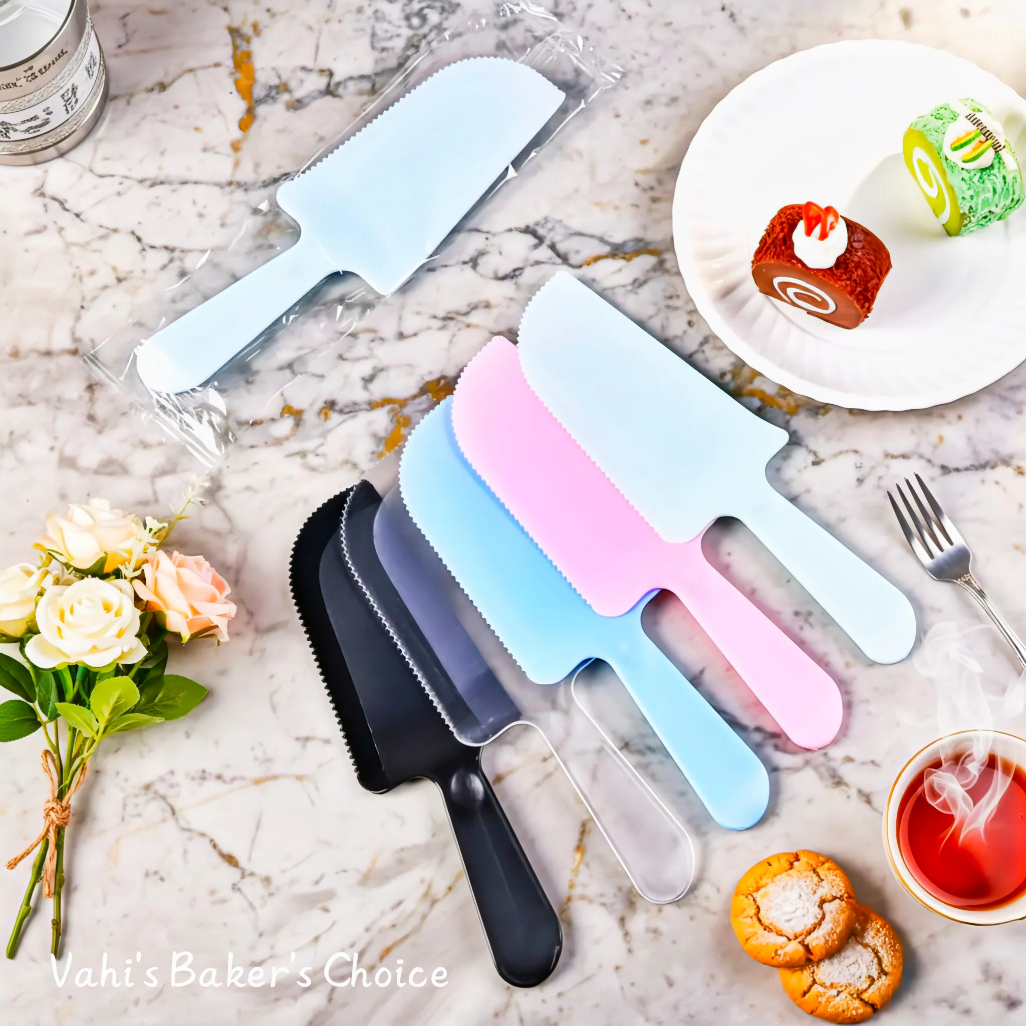 Cut and Serve Knife Plastic