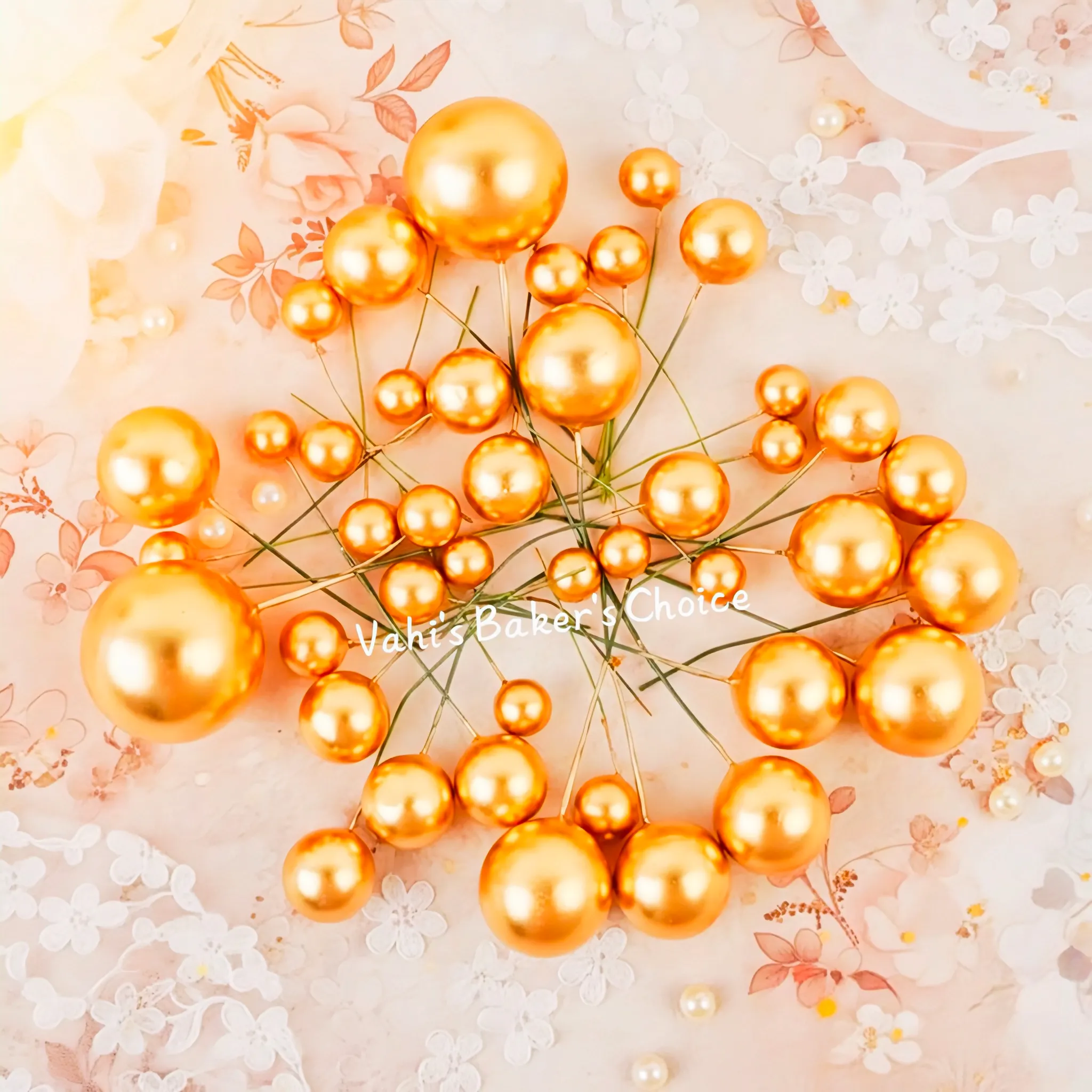 Faux Balls Gold