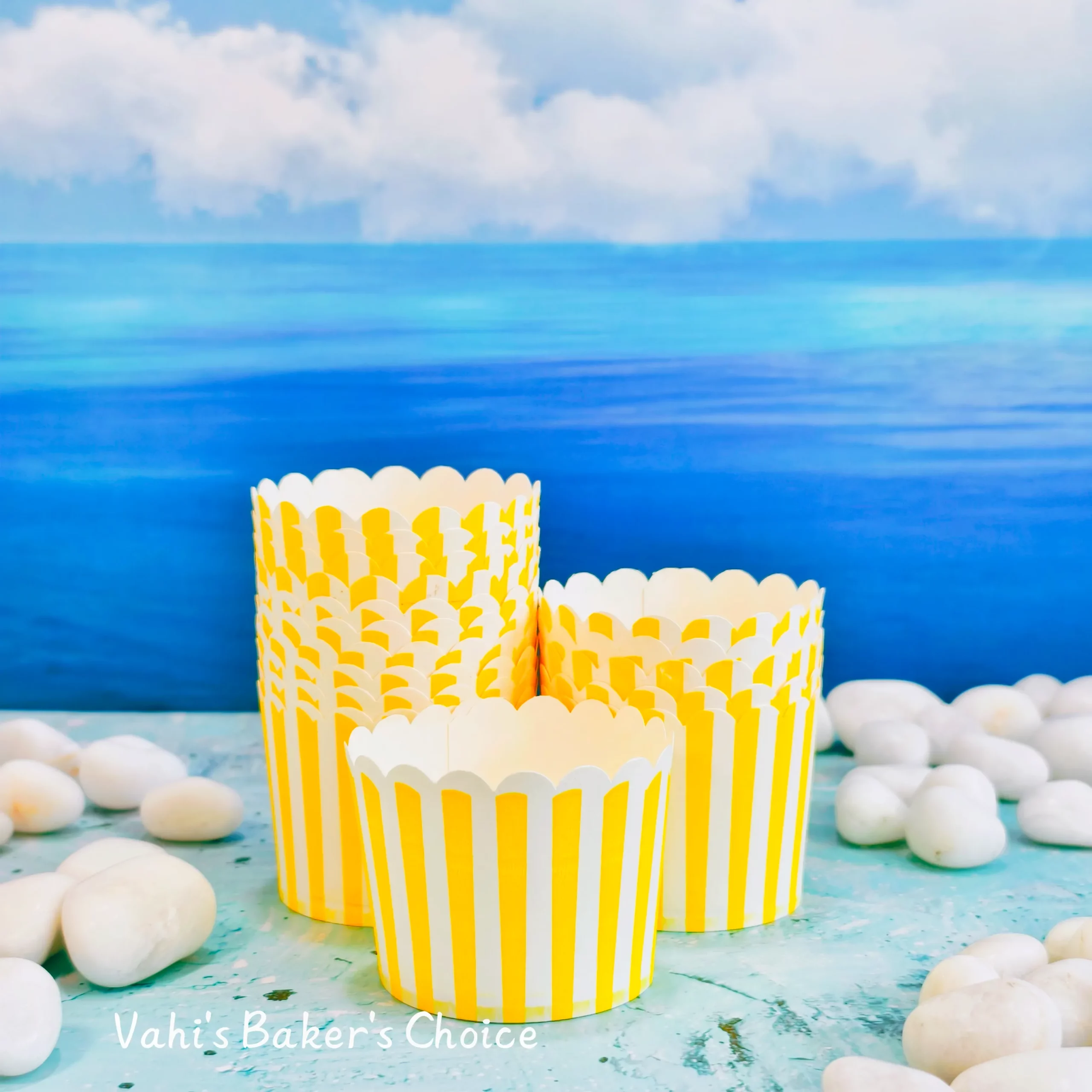Cupcake Liners Paper Big D2