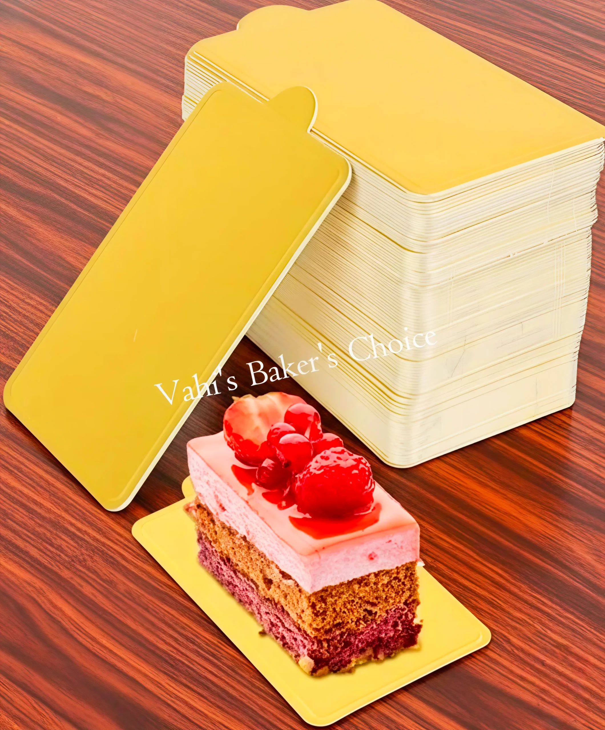 Pastry Board Rectangle gold