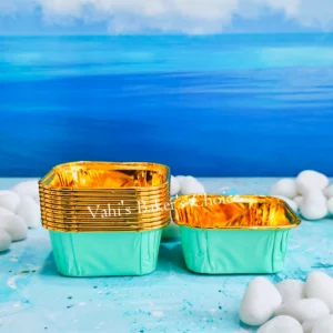 Square Baking Cup Gold Foil D1