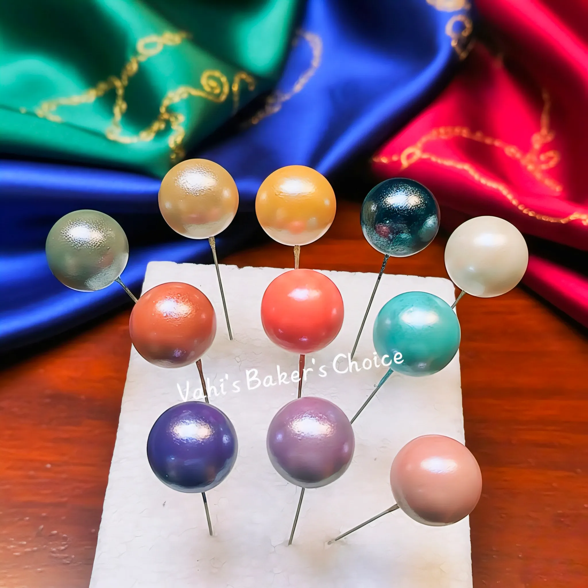 Faux Balls Pearl Metallic
