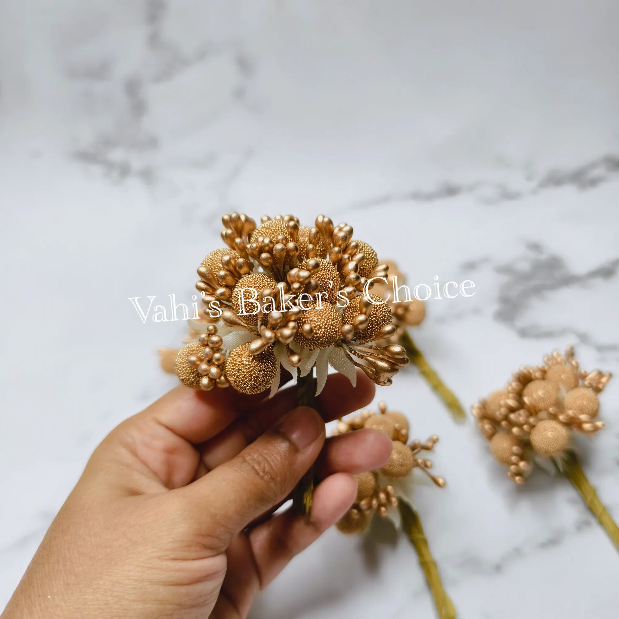 Golden Ball Pollens 1 bunch